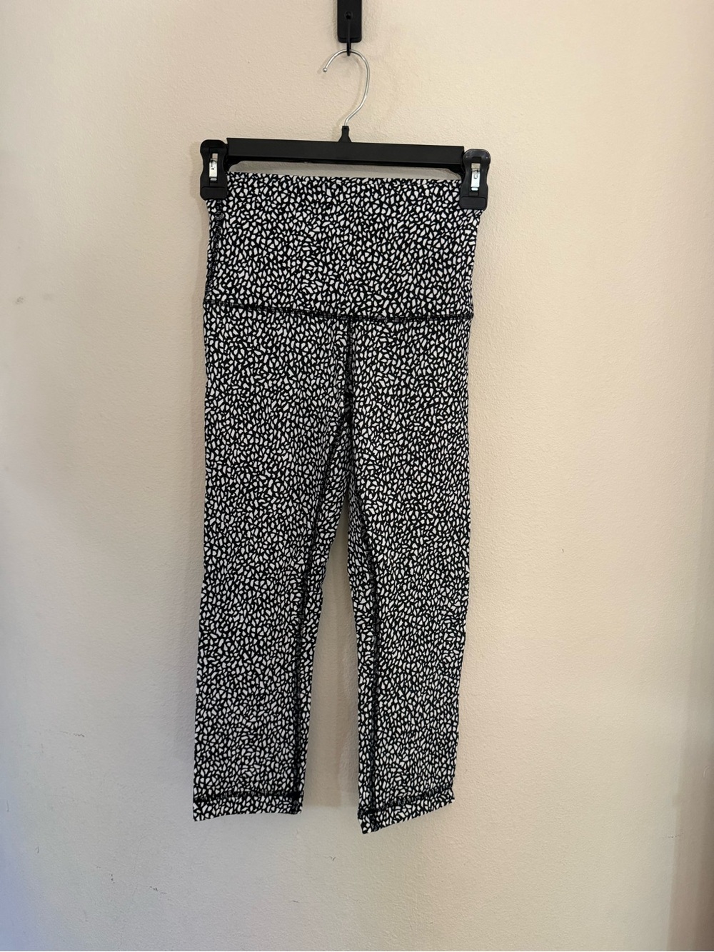 lululemon athletica Black & White Printed High-Rise Cropped Leggings